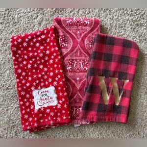 Bundle of Christmas Dish Towels